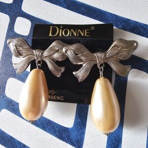 BOGO Vintage silver bow pearl drop earrings by Dionne